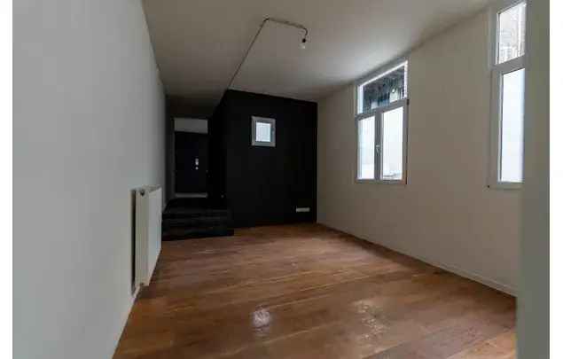 Huur 2 slaapkamer appartement van 132 m² in Antwerp