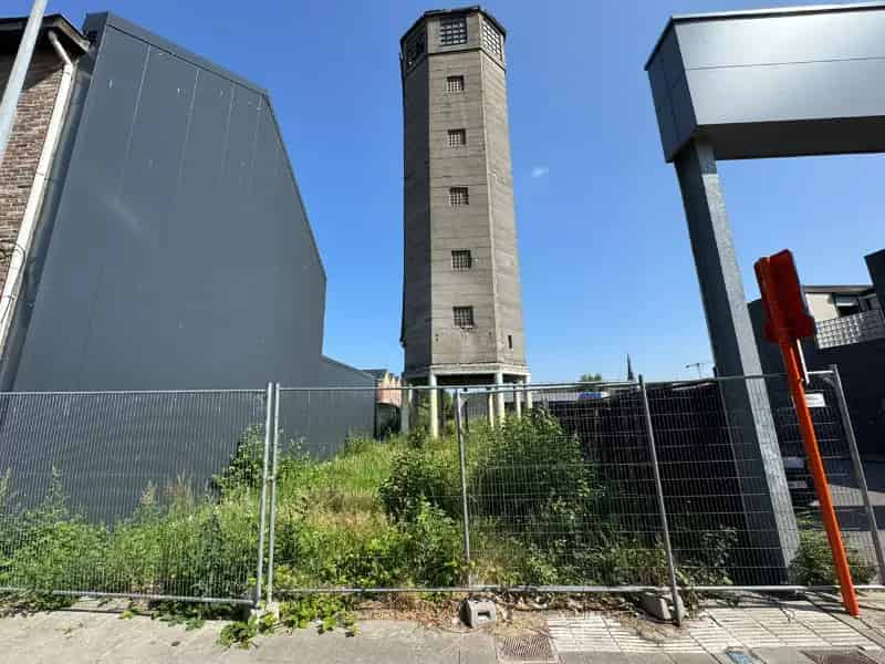 Bouwgrond 3 Appartementen 22 Garageboxen Sint Niklaas
