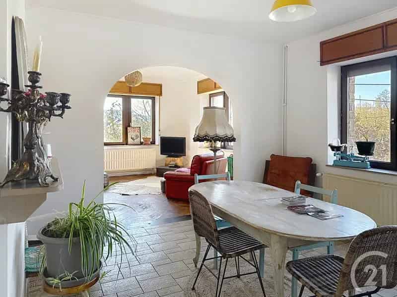 Huis met vakantiewoning te koop in Vielsalm
