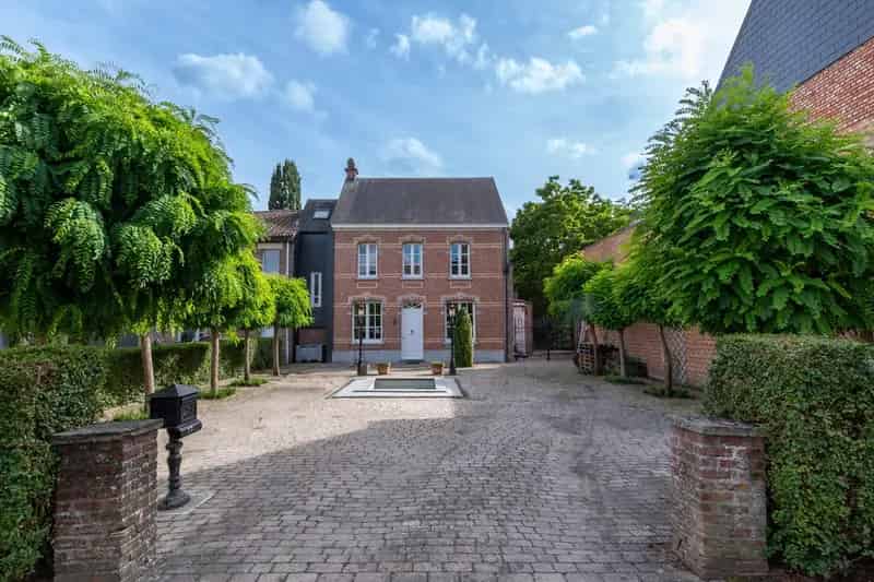 Karaktervolle Burgerwoning met Tuin in Breendonk