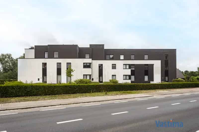 BEN Appartement te Koop  - Instapklaar 1 Slaapkamer Zuidgericht Terras Garage