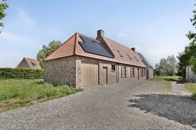 Moderne hoeve te huur Zulte 6 slaapkamers 310m²