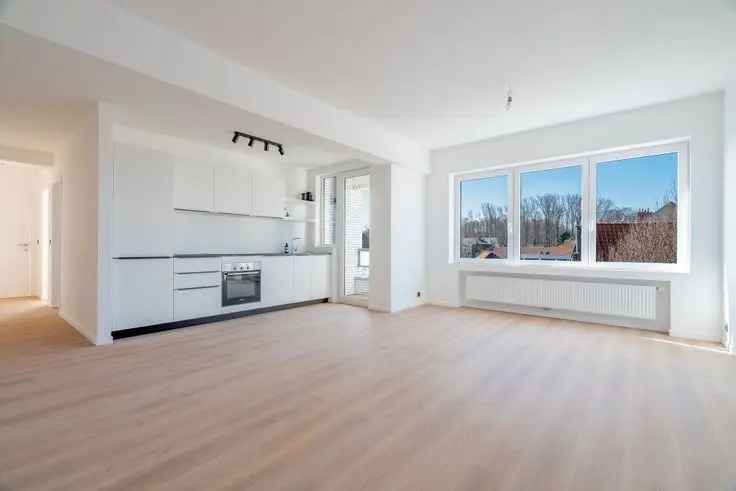 Appartement Te Koop Calevoet - Gerenoveerd - 2 slaapkamers