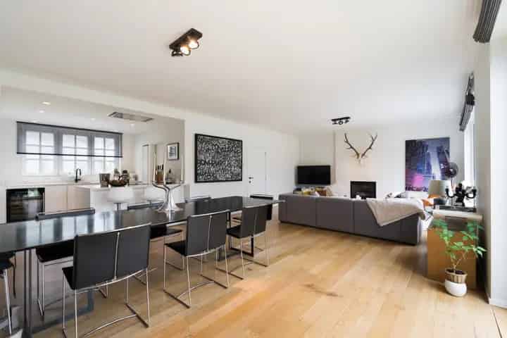 Villa te koop - 4 slaapkamers - tuin - gerenoveerd
