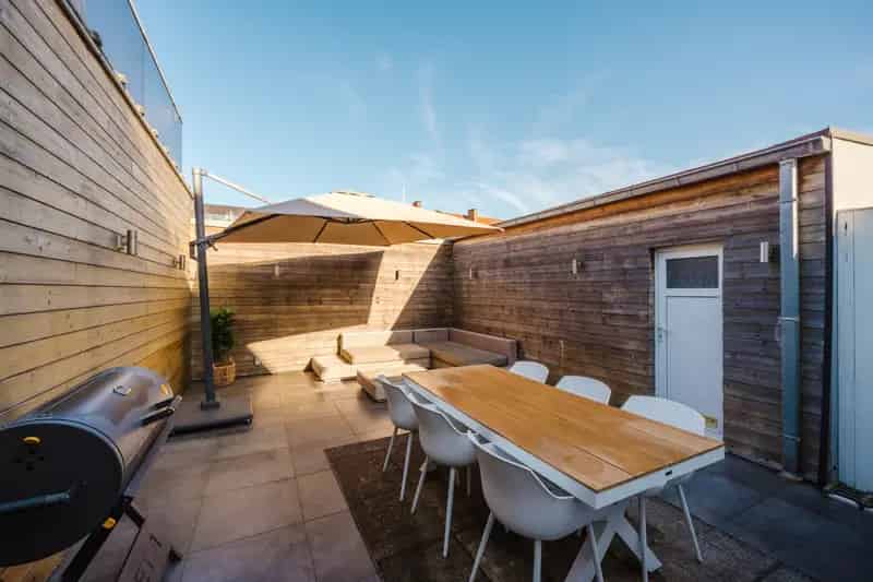 Huis te koop Zeebrugge: Instapklare woning met garage
