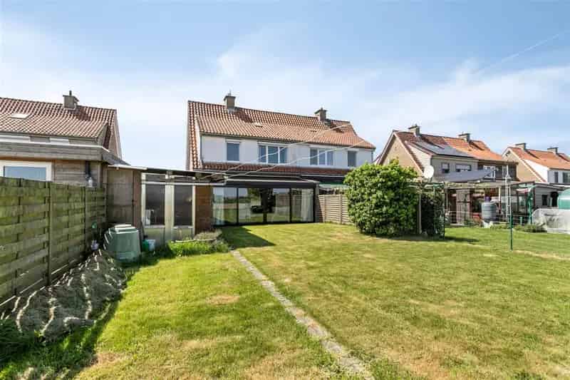 Gunstig gelegen woning met 4 slaapkamers Ooike