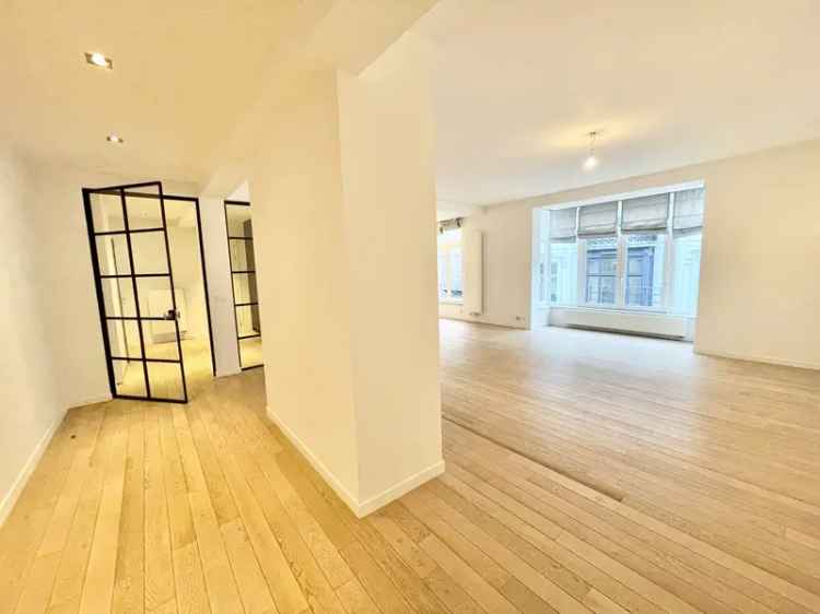 3 Slaapkamer Appartement 147m² Sint-Gillis Louizawijk