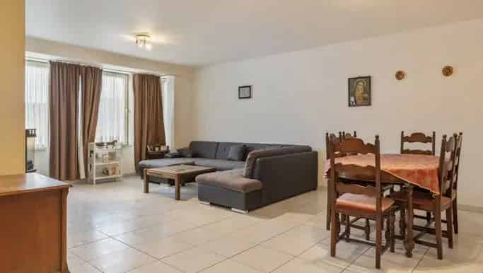 Appartement te koop Izegem 2 slaapkamers zonnig terras