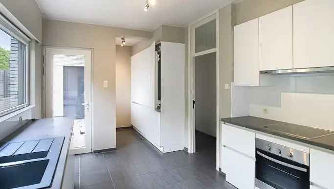 Huis met magazijn te huur in Martijn Van Torhoutstraat 104, Oudenaarde - Dewaele