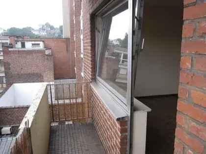 Studio te huur 45m²  terras kelder nabij openbaar vervoer