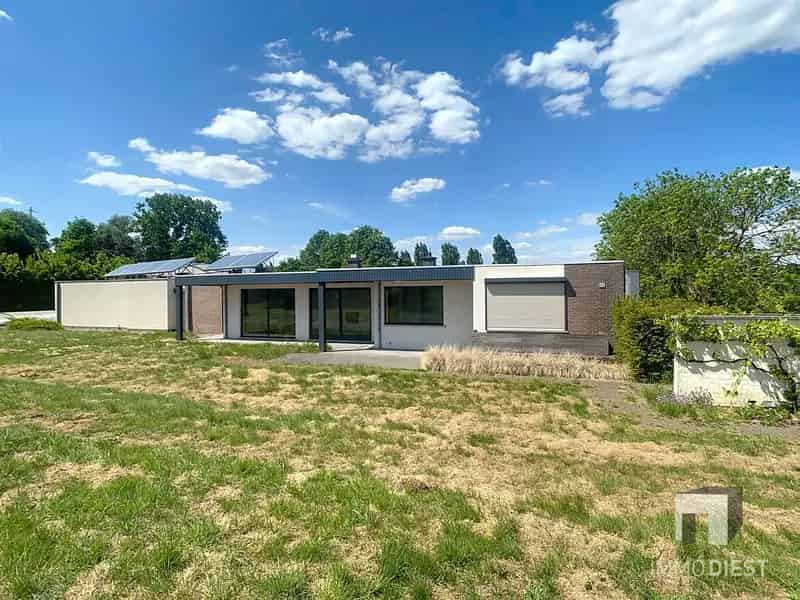 Villa te koop Kaggevinne 5 slaapkamers zwembad tennisveld