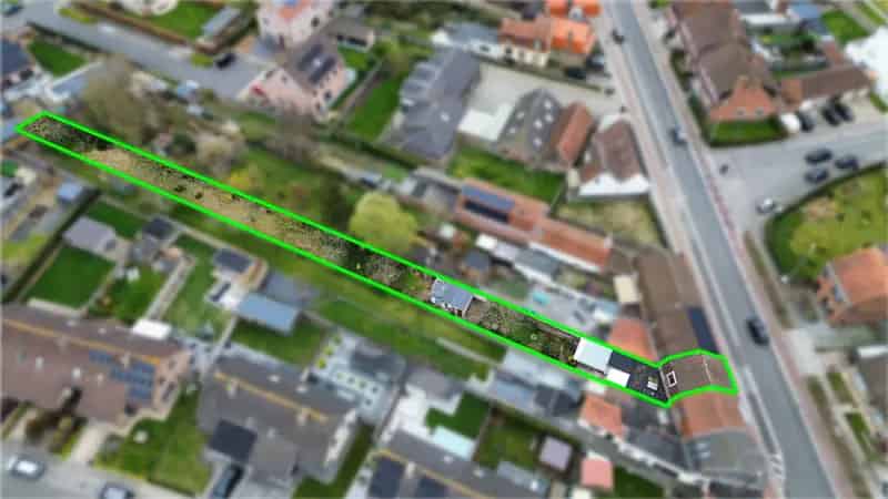 Te renoveren woning met ruime tuin te Koolkerke