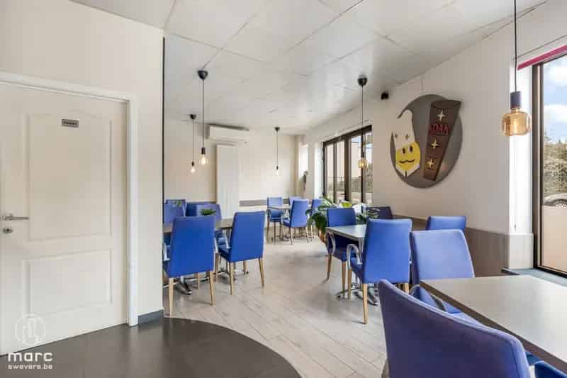 Gunstige Investering Handelszaak Appartement Hamont Achel