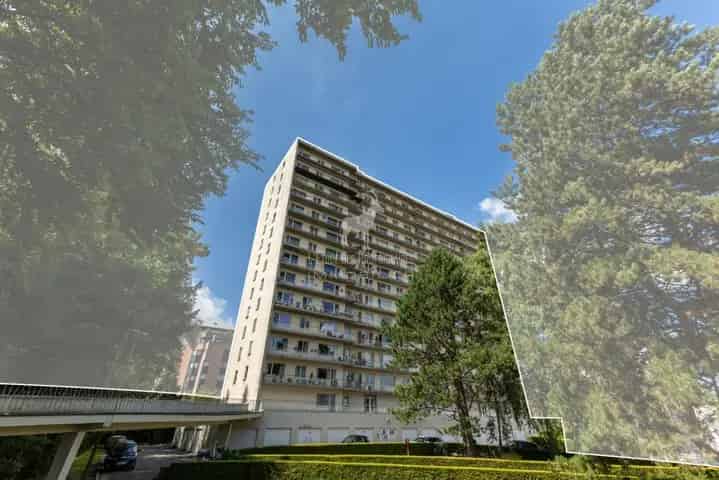 Appartement te koop Nivelles met garage