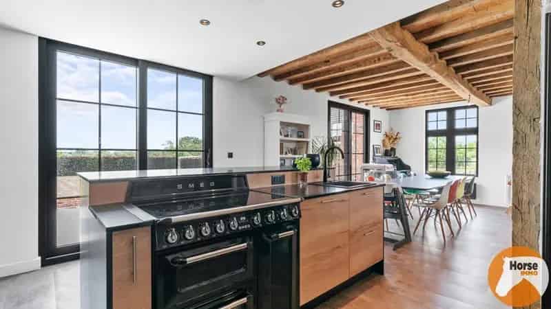 Huis te koop in Putte: Mooie woning met bijgebouw