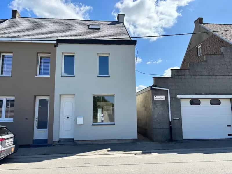 BURST Gerenoveerde Rijwoning met Tuin