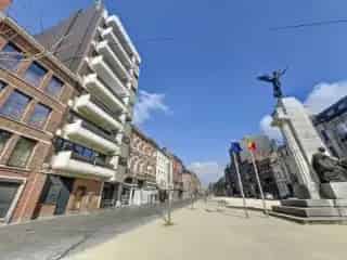 Appartement te Koop Charleroi Centrum 3 slaapkamers 2 terrassen