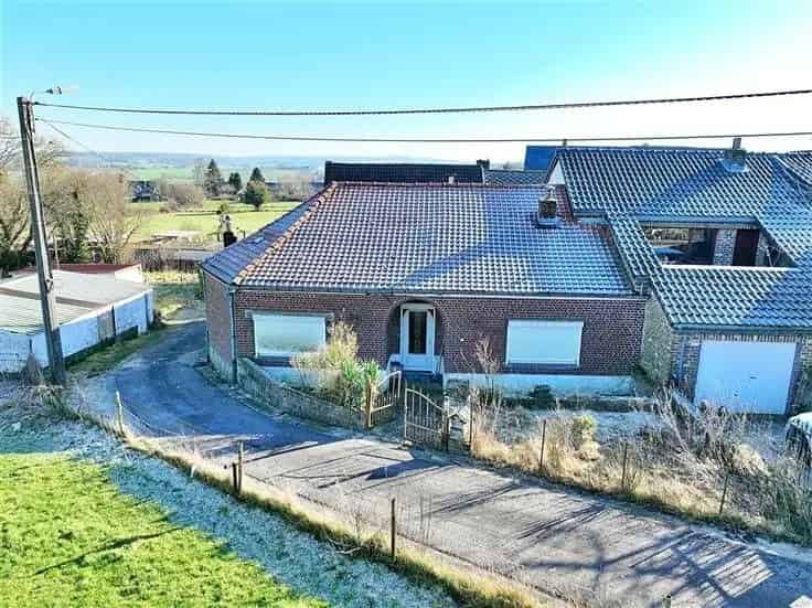 Huis te koop te renoveren 2 slaapkamers 79 ares