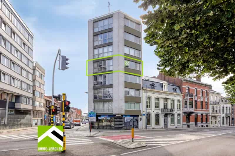 Appartement te koop 3 slaapkamers  stadszicht te renoveren