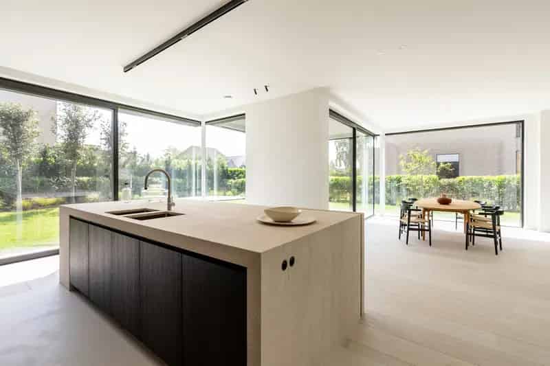 Nieuwbouwvilla te koop - 4 slaapkamers - Rustige residentiële wijk