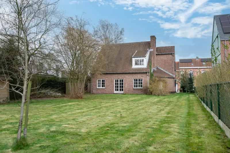Huis te koop Sint Niklaas Landelijke villa te renoveren
