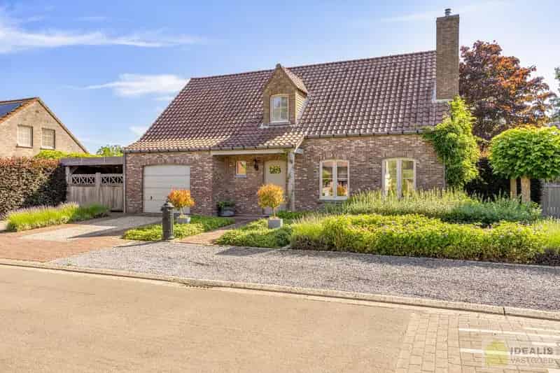 RUIME EN PERFECT ONDERHOUDEN EENGEZINSWONING OP RUSTIGE LOCATIE MET PRACHTIG AANGELEGDE TUIN (6A60CA) NABIJ CENTRUM PELT