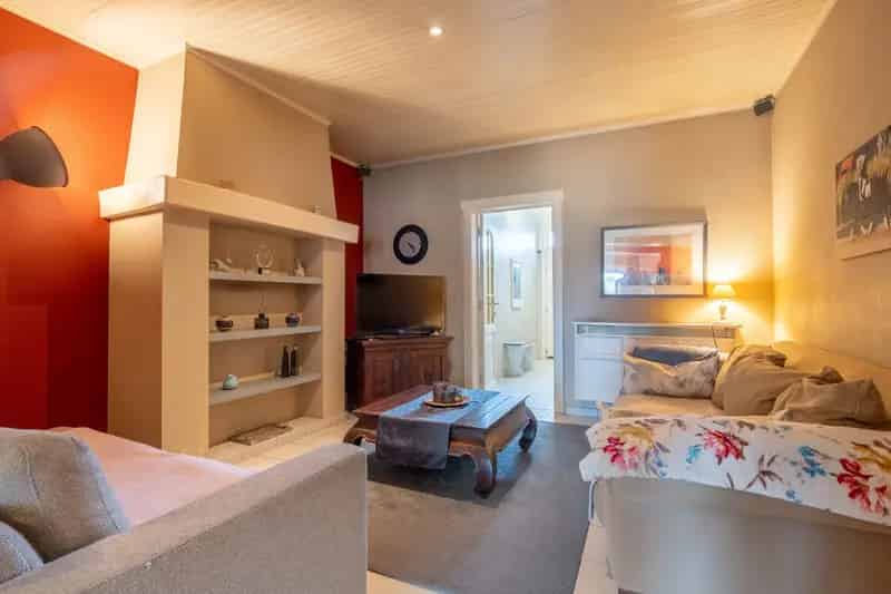 Te renoveren 3-slaapkamer woning met tuin te Vosselaar
