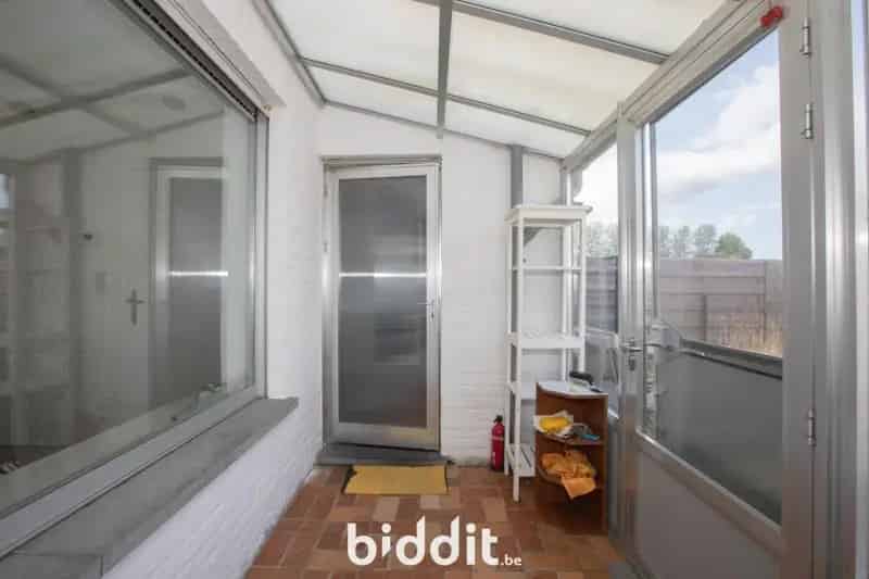 Halfopen Bebouwing Nabij Damse Vaart