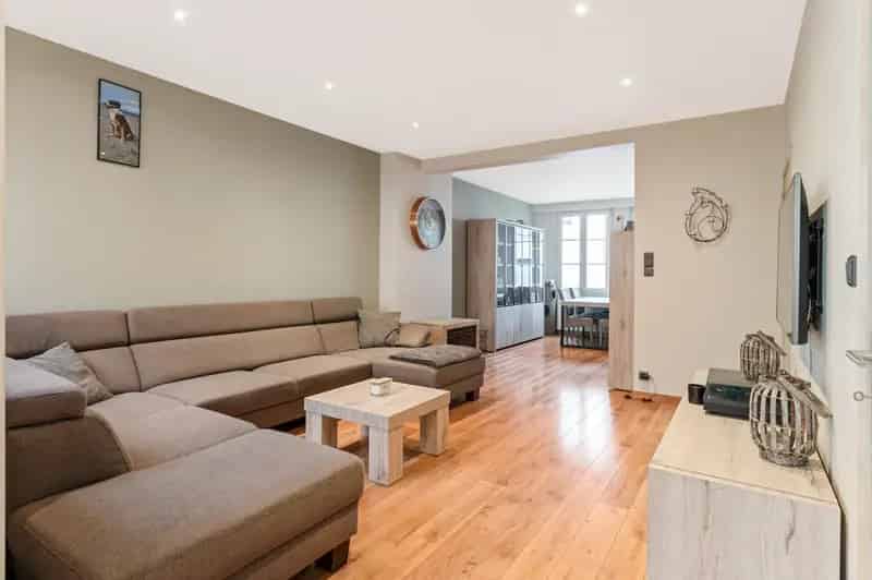 Gerenoveerde woning 3 slaapkamers grote tuin Borsbeek