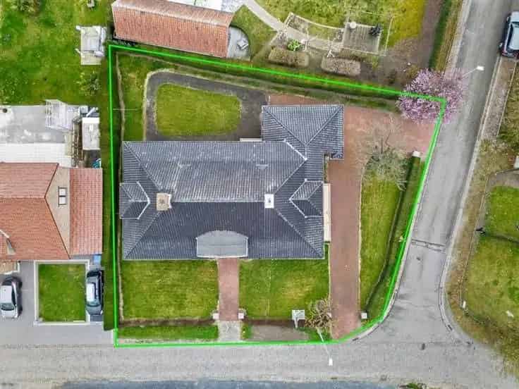 Huis Te Koop Ordingen: Ruime Gezinswoning met Garage