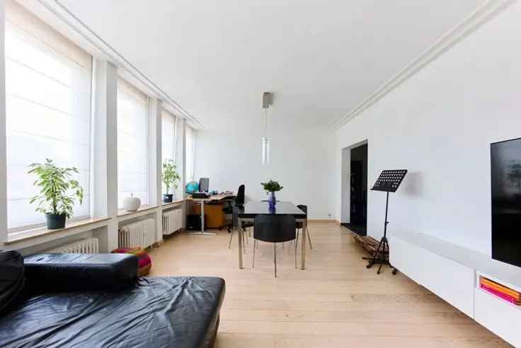 Appartement te koop Sint-Pietersplein 2 slaapkamers balkon