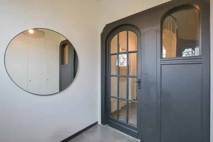 Masterhuis Schaerbeek 6 slaapkamers 6 badkamers Garage Tuin