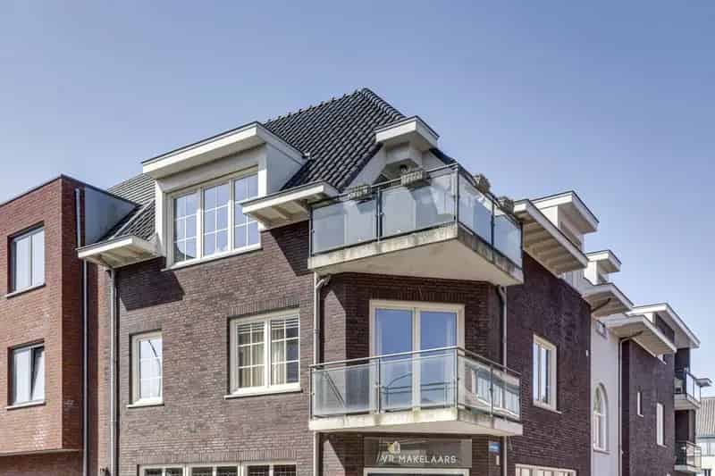 Duplex Appartement 130m2 Baarle Hertog 2 slaapkamers luxe badkamer