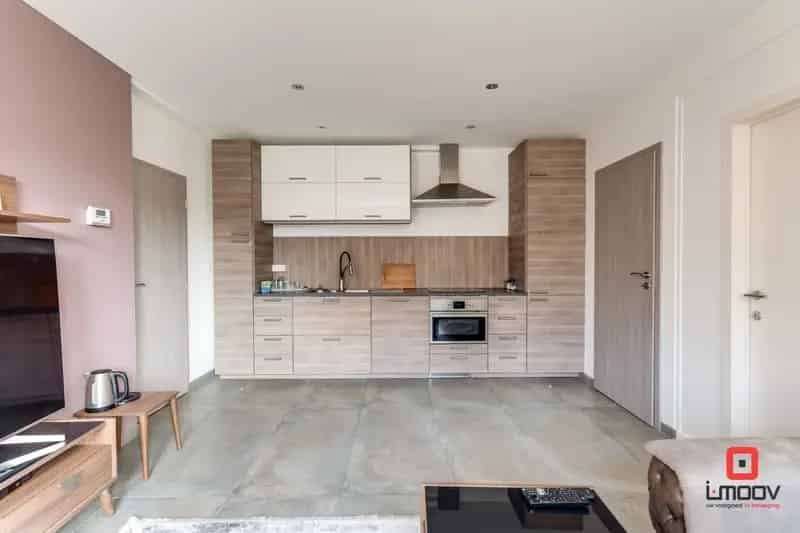 Huis te koop Zelzate: Instapklare woning voor wonen en werken