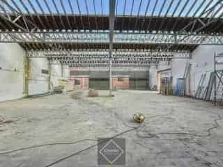 Kantoor te koop Kortrijk - gerenoveerd 1781x2229m