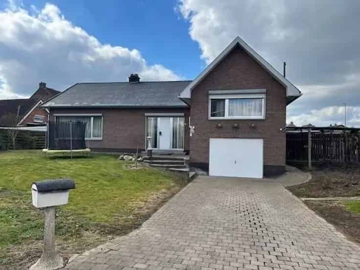 Huis Te Koop 3 Slaapkamers Garage Tuin