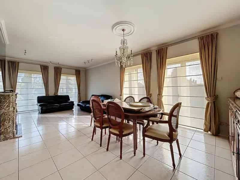 Huis te koop Anzegem 3 slaapkamers grote tuin