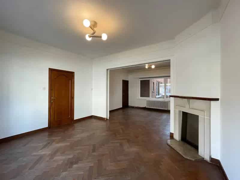 Ruime 4 Slaapkamerwoning Gent Zuid Te Huur