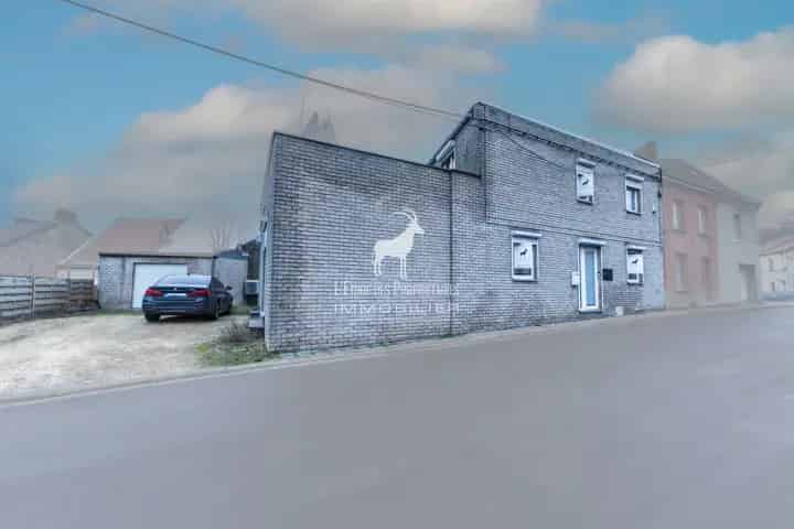 Huis te koop Marchienne-Au-Pont Nabij winkels en scholen