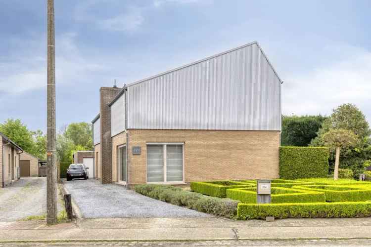 Gerenoveerde woning te koop in Begijnendijk