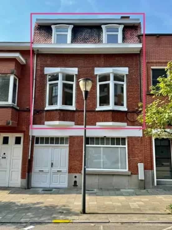 Duplex 4 slaapkamers te renoveren Anderlecht