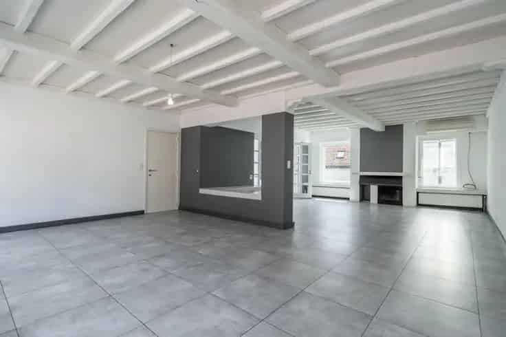 Appartement met Magazijn te Koop in Berlaar