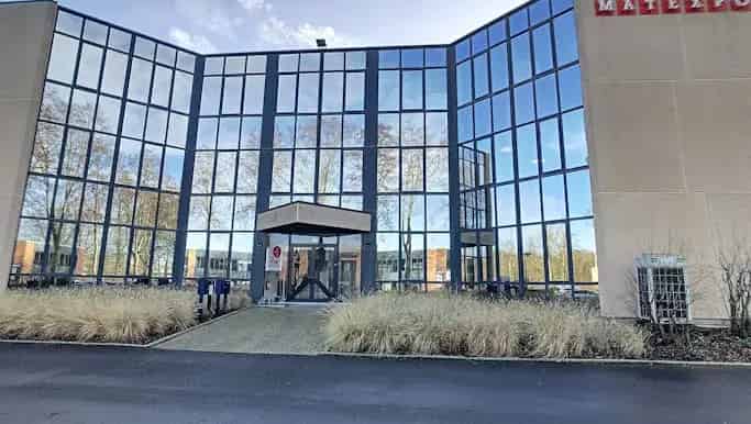 Kantoor te huur Kortrijk 115m² nabij E17 R8
