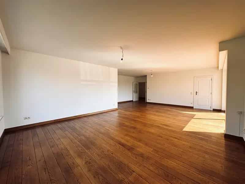 Luxueus Appartement te Koop Melsele Centrum