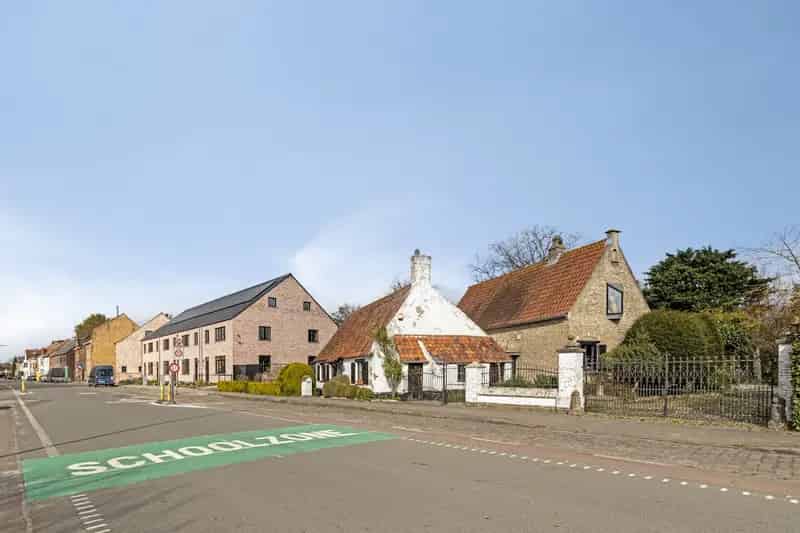Huis te koop Dudzele: 18de-eeuwse hoeve met charme