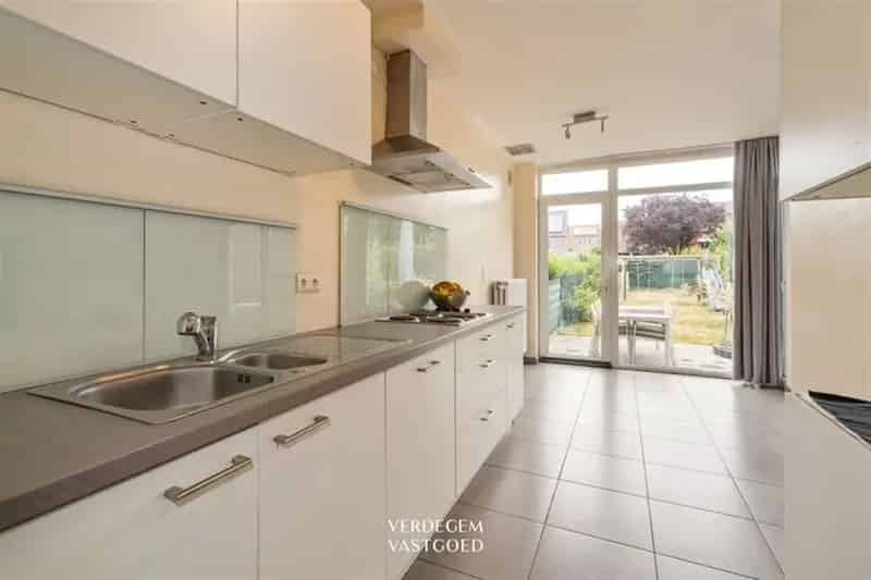 Instapklare woning 3 slaapkamers tuin garage