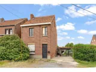 Grond te koop te renoveren woning Beringen Stal