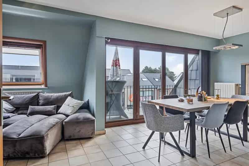 Ruim appartement Herent nabij Leuven met terras en garage