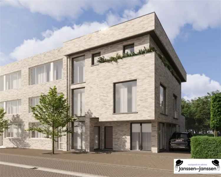 Bouwgrond te koop in Borsbeek met mogelijkheid voor gezinswoning of appartementen