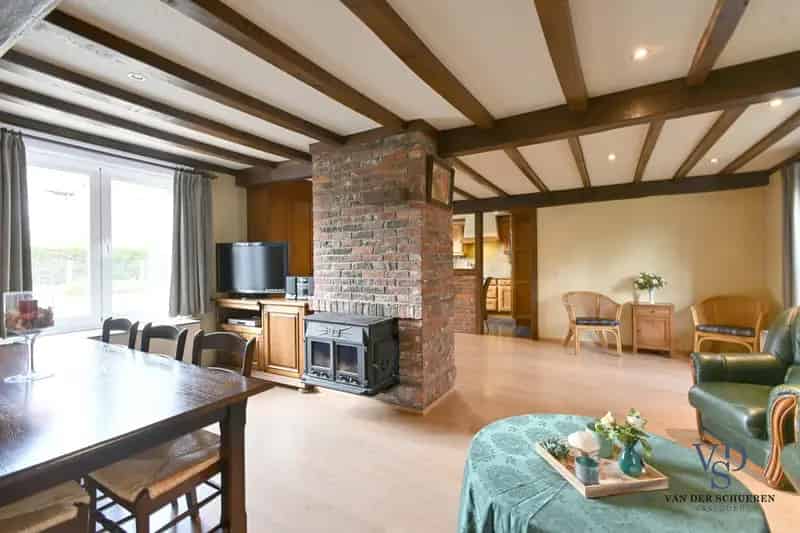 Huis te Koop Oosterzele: Gelijkvloerse Bungalow